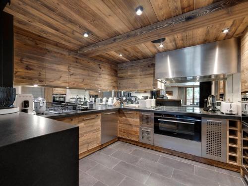 Appartement spacieux avec cheminée, parking, Val-d'Isère