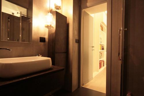 New Unit Contemporary apartment Vittorio