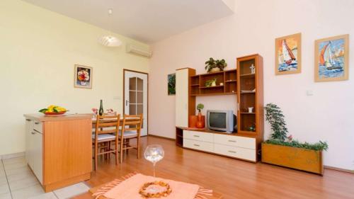 Family Apartment Maris