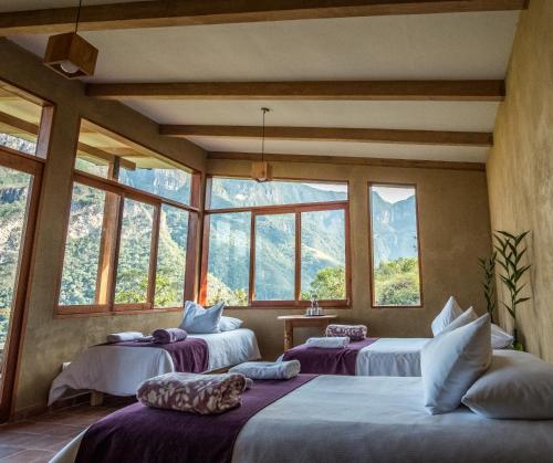 Llit o llits en una habitació de Goctamarca Lodge