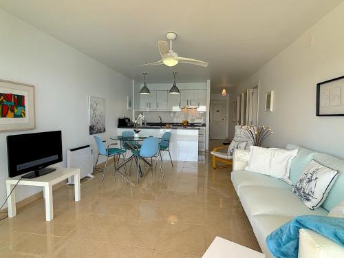 Precioso apartamento en la primera linea del mar