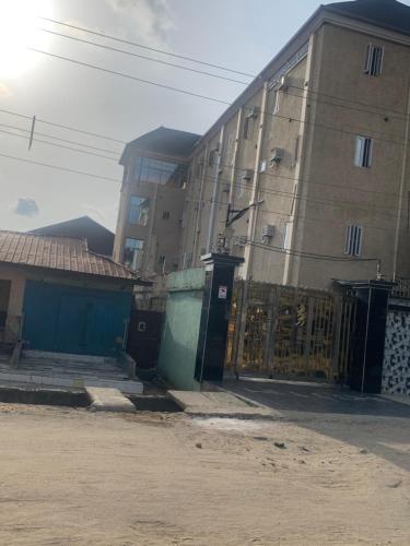Gallery image of Gentle tower hotel and suites adekunle in Lagos