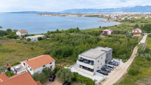 Premium Apartment Obatnice with Pool