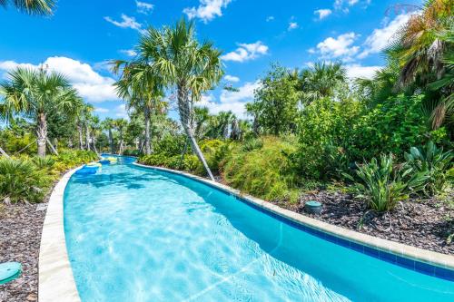 Townhome with private pool in Solterra resort, ADA friendly photo 28