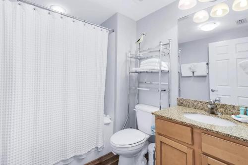 Modern 2-Bedroom Apartment Near Destin Beach photo 16