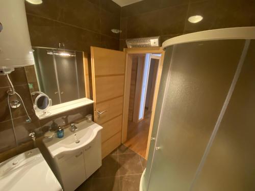 Dimi Apartment