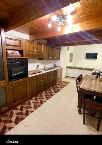 Evangelista Home
