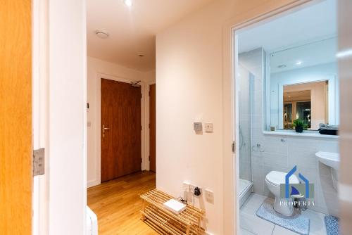 City Condo-Terrace-Gym-Games Room -Free Secure Parking- Manchester photo 9
