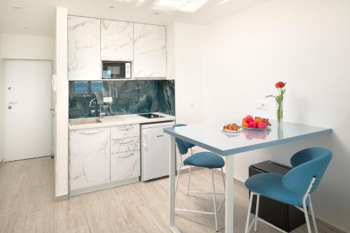 Apartments with WiFi Split - 25414