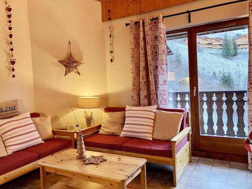 Apartment with 2 rooms and balcony