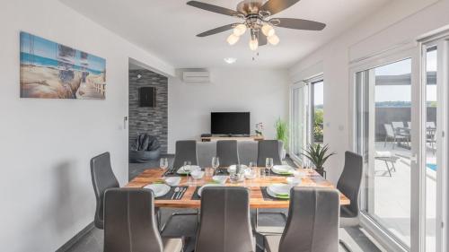 Villa Freya by Villas Guide