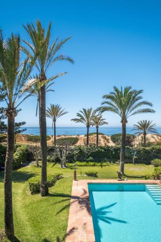 Beachfront Andalusian Villa