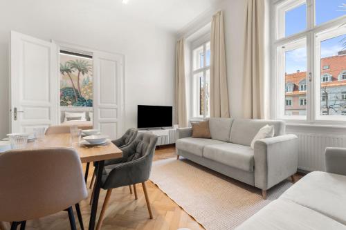 Botanic Residence - 2BR - Gratis Parkplatz