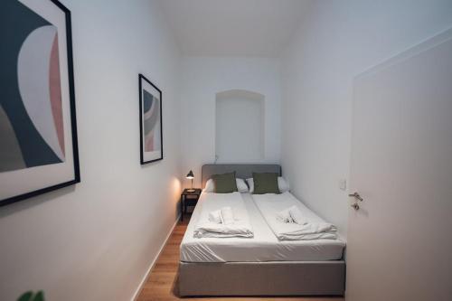 Modern apartment with excellent transport connections