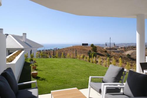 luxury apartament, amazing terrace and sea views