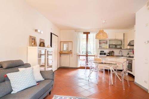 Firenze Bright Terrace - Modern 2BR APT