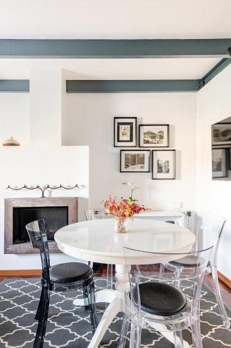 Two-Level Milan Home Ca Granda