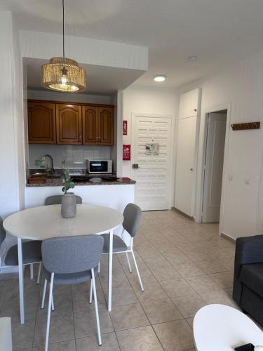 VIVE BENAL BEACH 3524 Apartamento con vistas al parque acuático