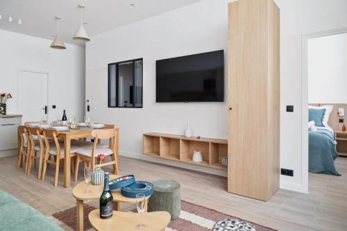 TheBlueStay 263 - Spacious Apt in Paris 15 - AC