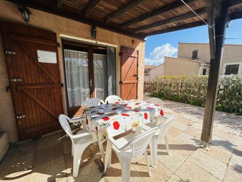 NP140-011 Pavillon 2 chambres et mezzanine Narbonne Plage