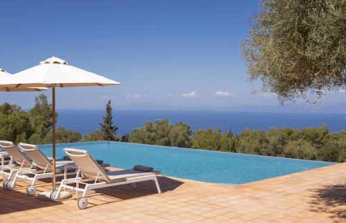 Villa Borsa Secluded Retreat with Sea Views Gym