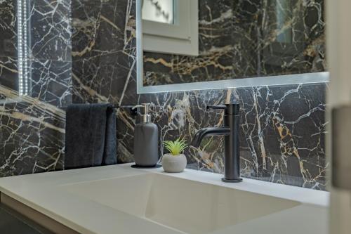 Luxury Villa Marbella Area, Jacuzzi, Near Beach