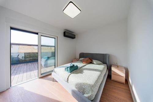 Zagreb 251 & 254 & 255 - Zagreb - Two & Three Bedroom Apartments - New - Parking - Loggia - Flexible Keybox Entry - Monthly Rent - Modern