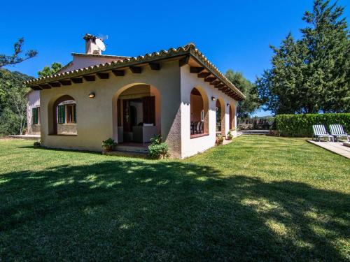 Holiday Home Finca mit Garten- Grill und Terrasse by Interhome