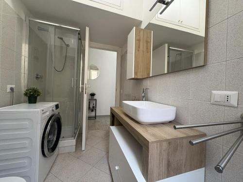 RHome Apartment