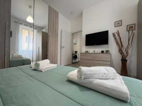 RHome Apartment