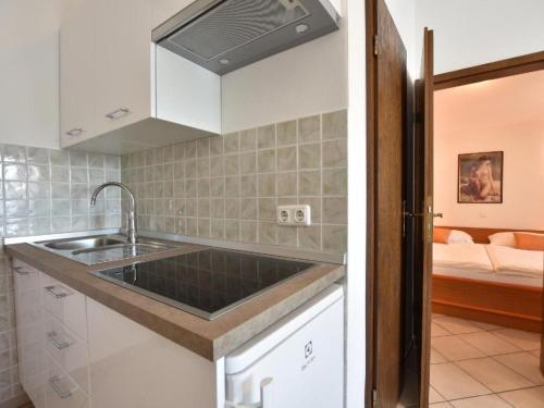 Apartment Wohnung mit gemeinschaftlichem Pool und Grill by Interhome