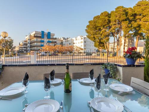Apartment Symar by Interhome