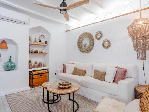 Holiday Home Villa Pastores by Interhome