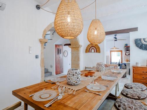 Holiday Home Villa Pastores by Interhome