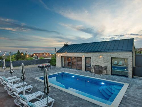 Holiday Home Das Klet by Interhome