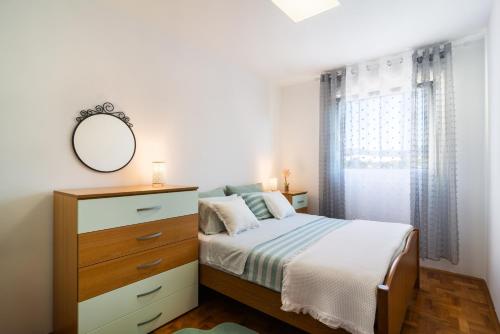 Apartment Harmony - Balcony and Free Secure Garage