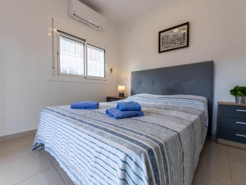 Apartment Higini Angles-2 by Interhome