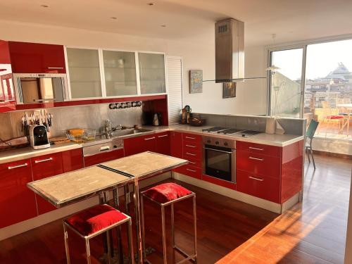 Le Phare - Duplex Vue Port et Canaux