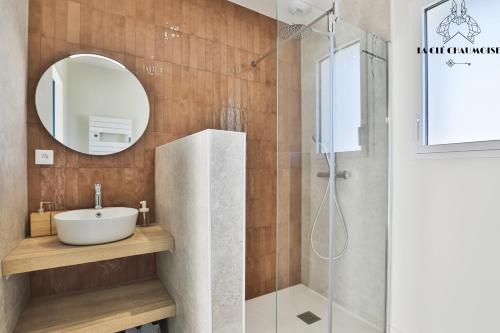 Héron I Logement de standing 4 pers - jacuzzi privé