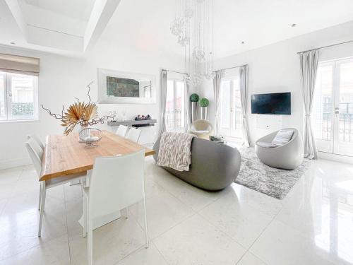 HOCHE 3 Bedrooms ID331