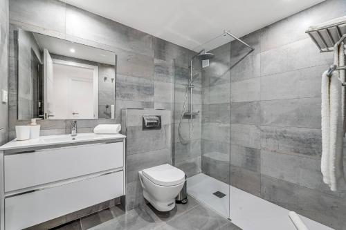 New and Modern Apartment in the heart of Puerto Banús