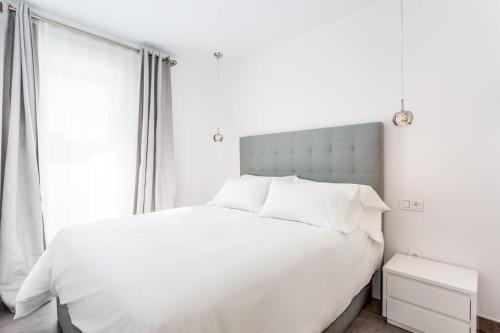 by RIVA - Elegant, Contemporary 2 Bedroom Apartment in Dama de Noche Puerto Banus