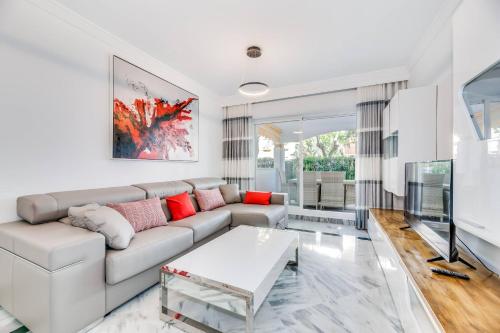 Relax, Comfort and Modern. La Dama de Noche. BiBiBlue