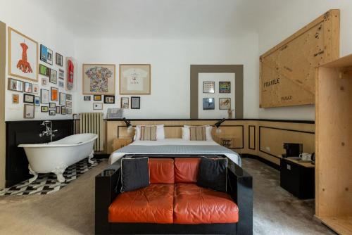AdAstra Suites photo 71