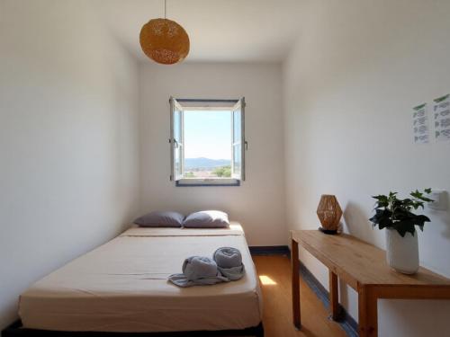 Santos Apartment in Central Lisbon with River View