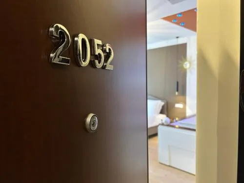 4 Star Suite SPA - Self Check-In photo 147