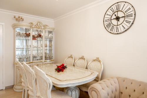 Bright & Luxurious Apartment - Heart of Cannes