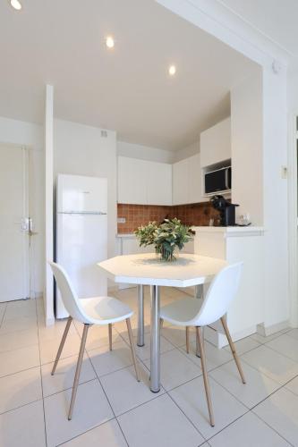 Le Dauphin - Apt 2 Prs - Clim - Vue mer