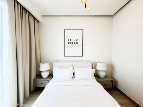 Bright Stylish 1BR in Prime JVC