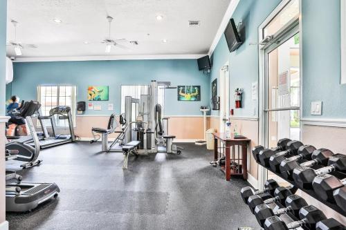 Dog-friendly home with private outdoor pool, high-speed WiFi, and central AC photo 30